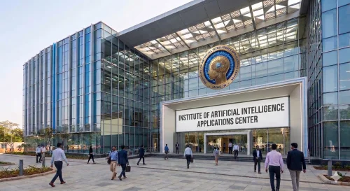 IAIAC-IN-CENTER-IMAGES